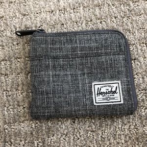 Herschel wallet